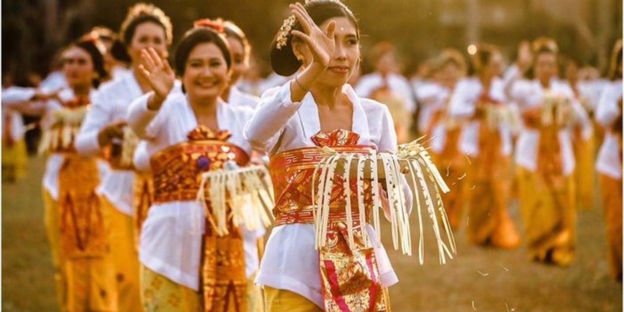 Peran Tarian Tradisional Dalam Melestarikan Identitas Budaya