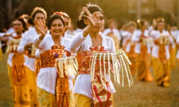 Peran Tarian Tradisional Dalam Melestarikan Identitas Budaya