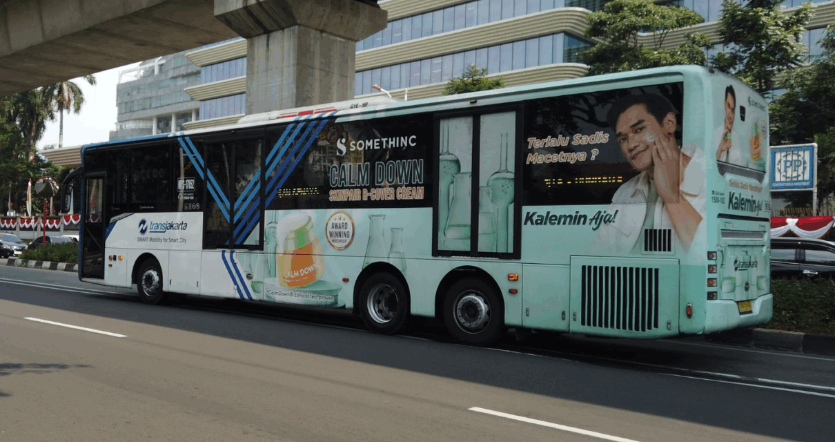 Kendaraan Umum Modern Mengurangi Kemacetan Kota Besar
