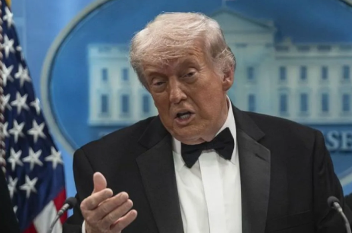 Ketegangan Di Selat Hormuz: Pengaruh Pernyataan Donald Trump