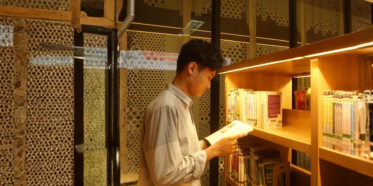 Perpustakaan: Jendela Ilmu Yang Mulai Kehilangan Pembaca