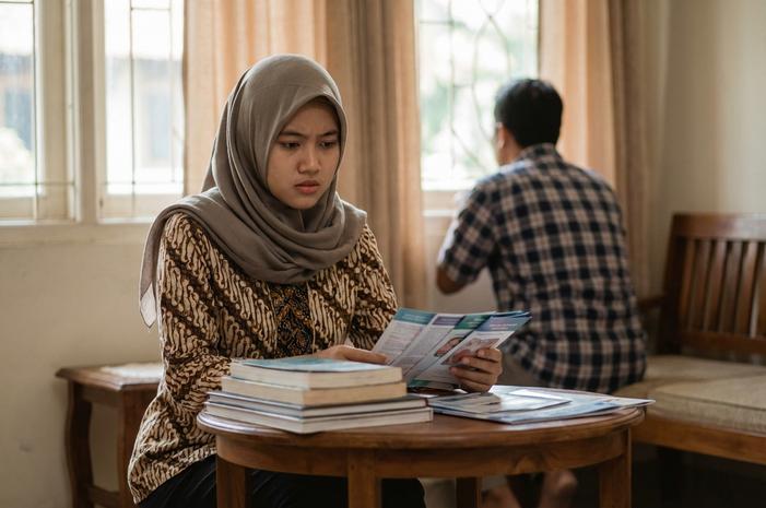 Pernikahan Dini: Tantangan Dan Dampaknya Kehidupan Remaja