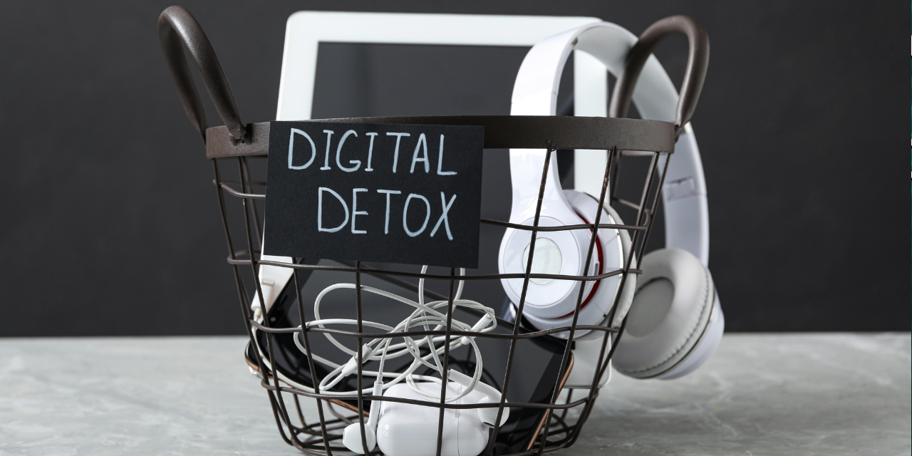 Digital Detox: Cara Mengurangi Ketergantungan Pada Ponsel