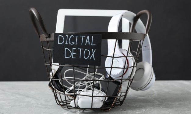 Digital Detox: Cara Mengurangi Ketergantungan Pada Ponsel