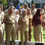 Menjadi PNS: Tahapan Seleksi, Persyaratan, Dan Tanggung Jawab