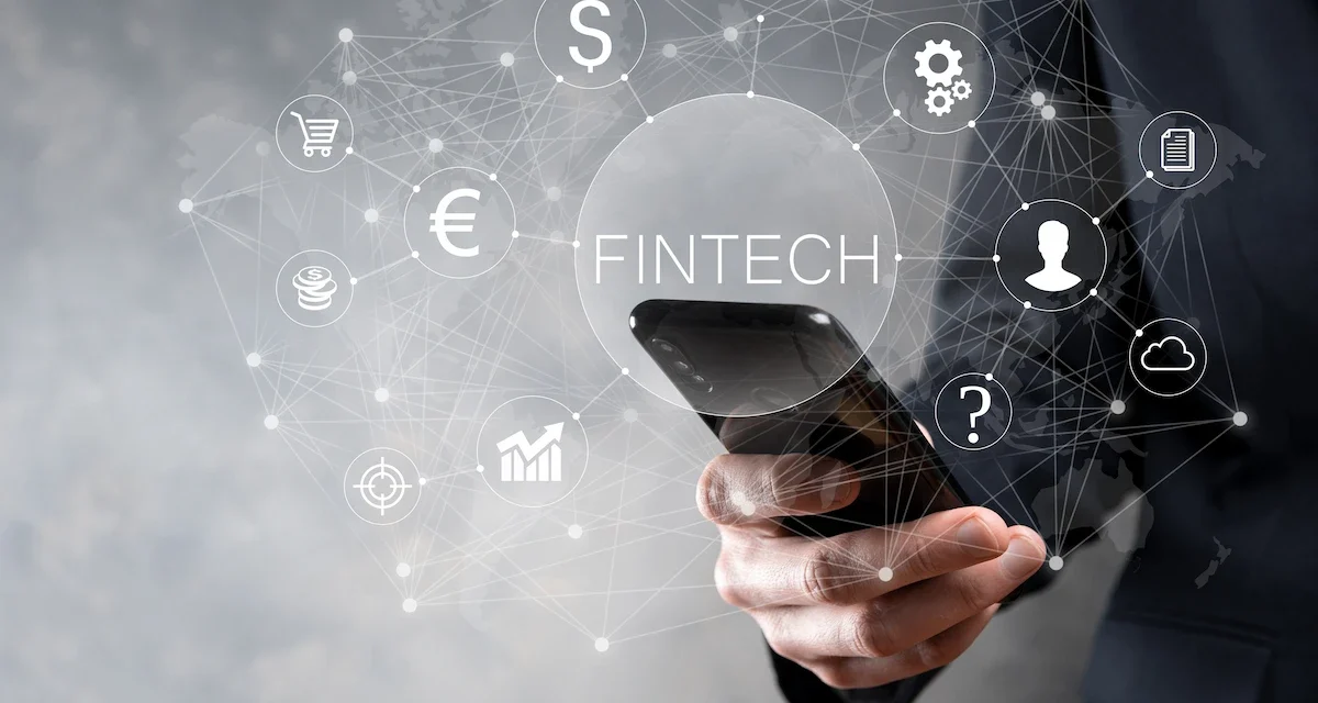 Teknologi Finansial: Cara Layanan Digital Mempermudah Transaksi